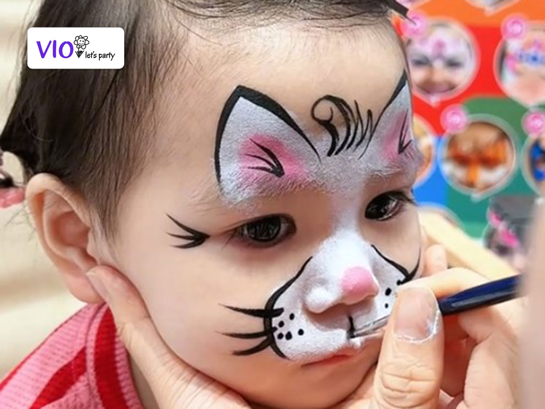 vẽ mặt nghệ thuật-face painting cho bé ngày lễ trung thu